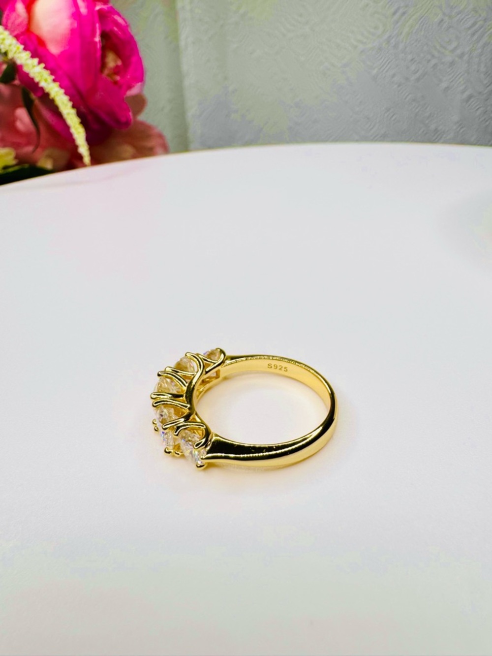 MOISSANITE 3.6 ctw 5 Stone Ring 18K YG ( see video - Picture 4 of 5